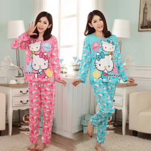 ชุดนอนแขนยาว การ์ตูนลายคิตตี้ ลายลิขสิทธิ์ ฟรีไซส์