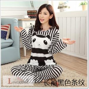 ชุดนอนแขนยาว ลายหมีแพนด้าลายทาง ผ้ายืดนุ่มๆ