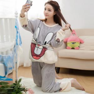 ชุดนอนหน้าหนาวน่ารัก กระต่ายบั๊กบันนี่ (Buck Bunny) เนื้อผ้านุ่มๆ ใส่นอนสบาย