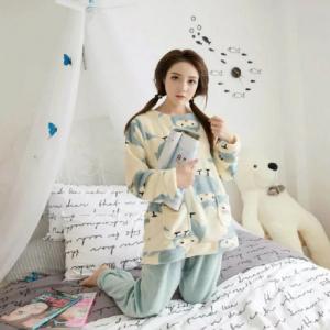 ชุดนอนน่ารัก ผู้หญิงสไตล์เกาหลี แขนยาวขายาว ขนปุยนุ่ม