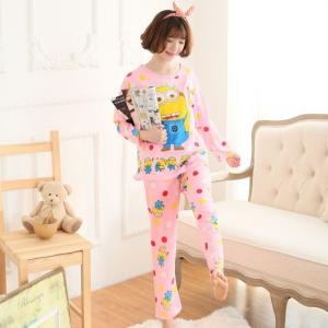 ชุดนอนลายการ์ตูน มินเนี่ยนจอมกวน สีชมพู แขนยาวขายาว ลายลิขสิทธิ์ ฟรีไซส์