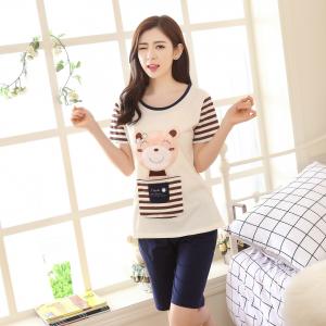 ชุดนอนแขนน่ารัก ลายหมีน่ารัก มีกระเป๋าเสื้อด้านหน้า เนื้อผ้าcotton