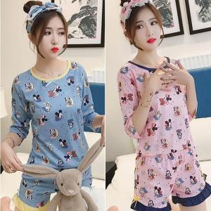 ชุดนอนน่ารัก แขนสามส่วน ลายมิกกี้ ใส่อยู่บ้านเก๋ๆได้ พร้อมผ้าคาดผมเข้าชุด