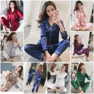 ชุดนอนผ้าซาติน แขนยาว ขายาว เนื้อผ้าดีนุ่มลื่น สวมใส่สบาย Free Size (เหลือสีแดง เขียว ม่วง)