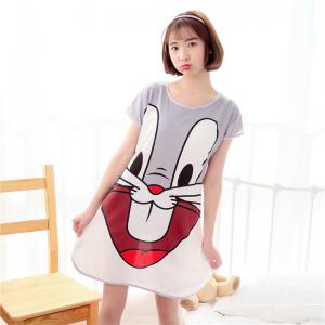 ชุดนอนน่ากระโปรงน่ารัก ลายกระต่ายบั๊กบันนี่ ฟรีไซส์ สำหรับหน้าร้อน