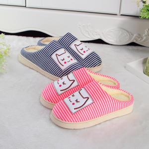 รองเท้าใส่ในบ้าน ลายขวาง ขนปปุยนุ่ม มี2สี ใส่ทำงานใส่อยู่บ้าน น่ารักทุกการเดิน