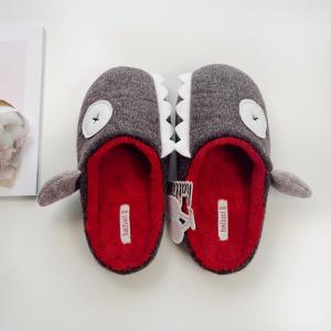 รองเท้า Slipper ใส่ในบ้าน เจ้าฉลามน่ารัก ๆ จากแบรนด์ Halluci