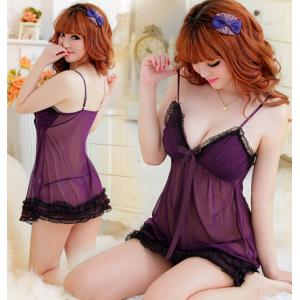 ชุดนอนซีทรูสีม่วง ระบายลูกไม้สีดำ เซ็กซี่สายเดี่ยวอดใจไม่ได้