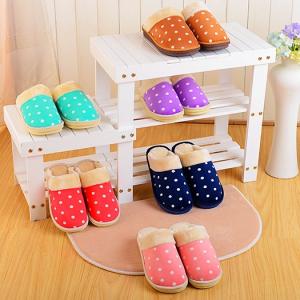 รองเท้าใส่ในบ้าน พื้นยางนหนานุ่ม ลายจุด เนื้อกำมะหยี่